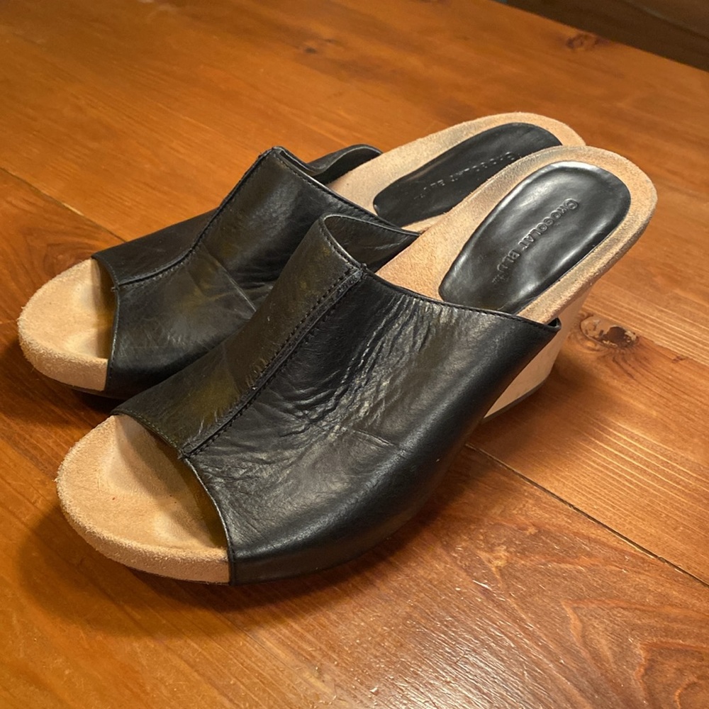 Chocolate Blu High Block Cork Sandal w/ Leather Upper - Size 9 - 3.5 in - Used